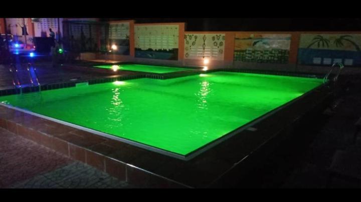 Jakicha Motel Dar es Salaam Buitenkant foto
