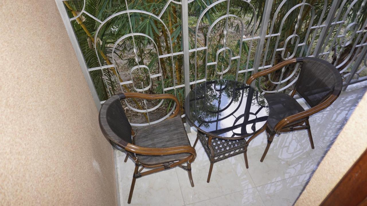 Jakicha Motel Dar es Salaam Buitenkant foto