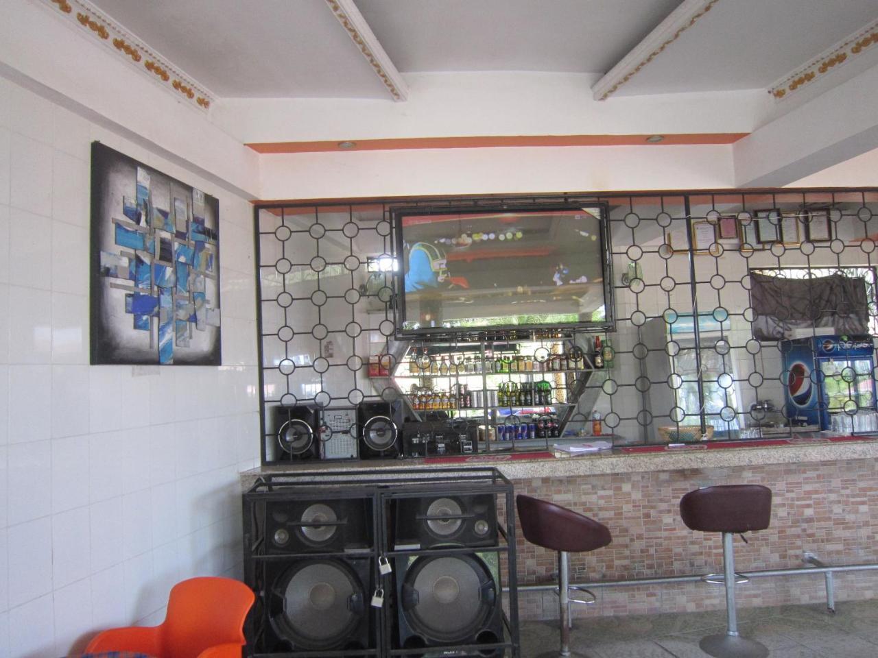 Jakicha Motel Dar es Salaam Buitenkant foto
